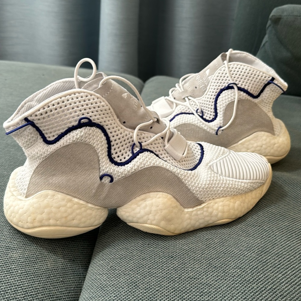 Adidas men sneakers, white mesh, Size 9,5